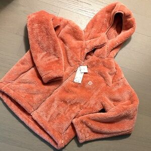 NWT Cozy Coral Uniqlo Fleece with hood
